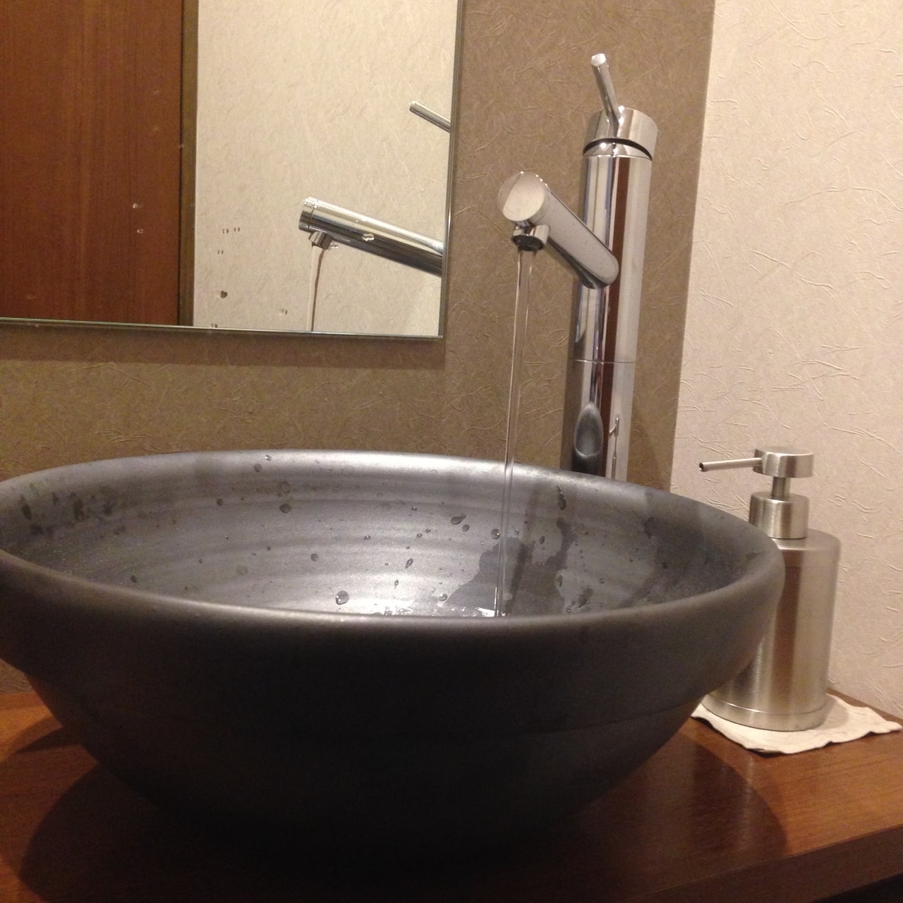 新品　信楽焼　壺 壺新 -TSUBOSHIN- 信楽焼