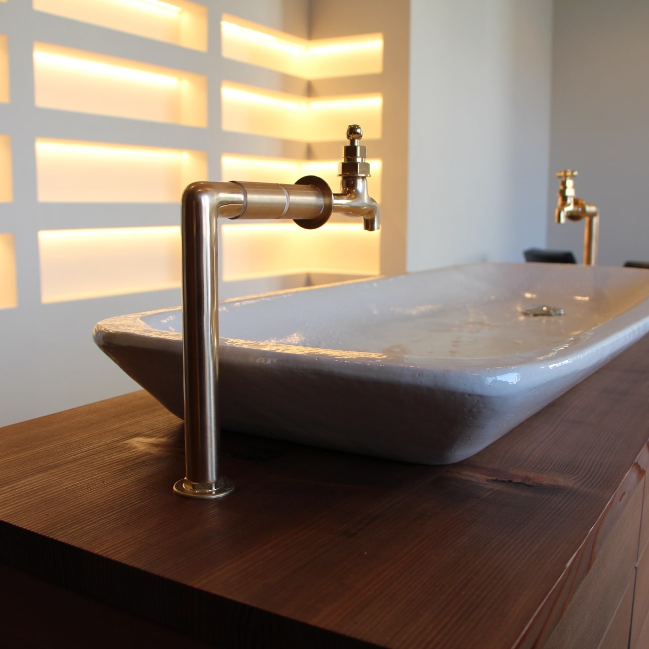 信楽焼 新月壺 信楽焼 新月壺 信楽 壺 Q36／谷穹 | Gallery Rin